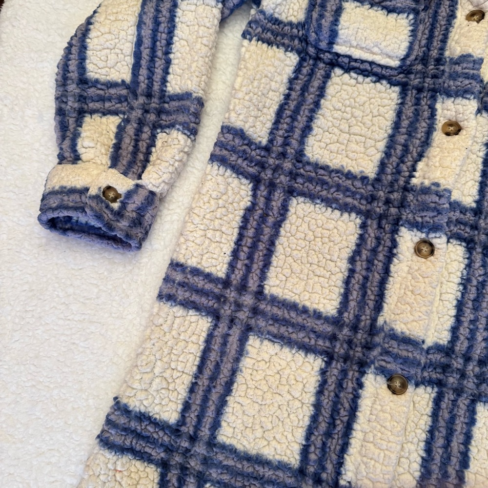 Almost Famous Sherpa Plaid Shacket Jacket Blue Cream Cozy‎ XL - Picture 4 of 10